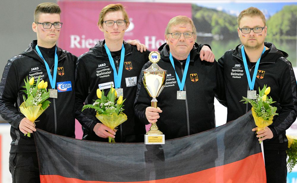 1703 em ziel mannschaft